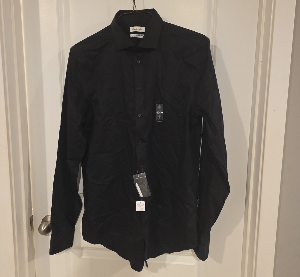 Calvin Klein Men's Black Long-Sleeve Dress Shirt
